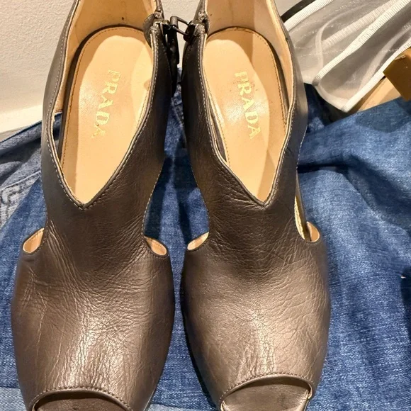 Prada Women's Dark Brown Peep-Toe Heels - Picture 5 of 5